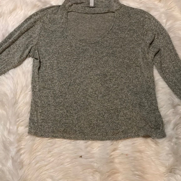 Grey Sav Labrant bell Sleeve top - Picture 3 of 4